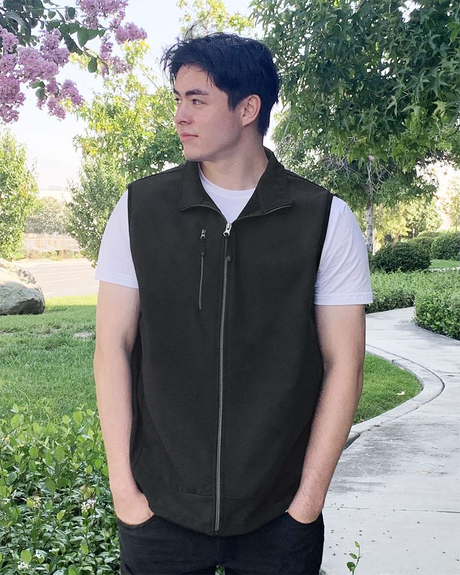 Men's 3 Layers Soft Shell Full Zip Vest